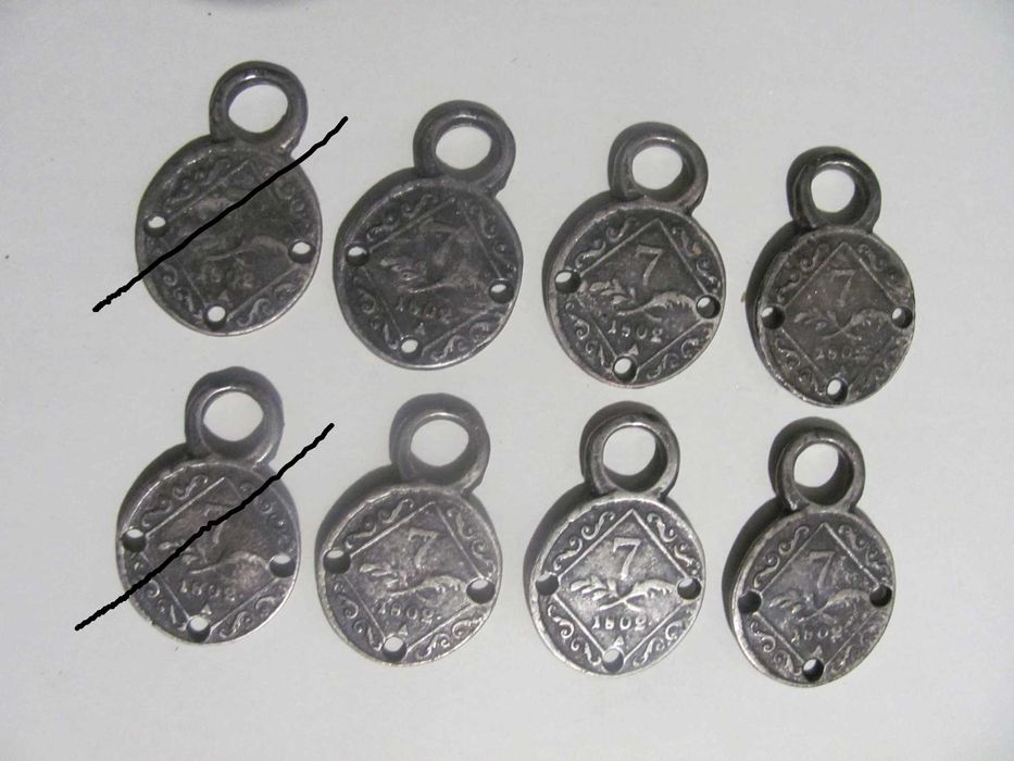 Серебряные монеты 7 крейцеров. 800 проба.