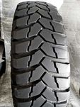Шини Б/в 235.80.16с комплект Maxxis