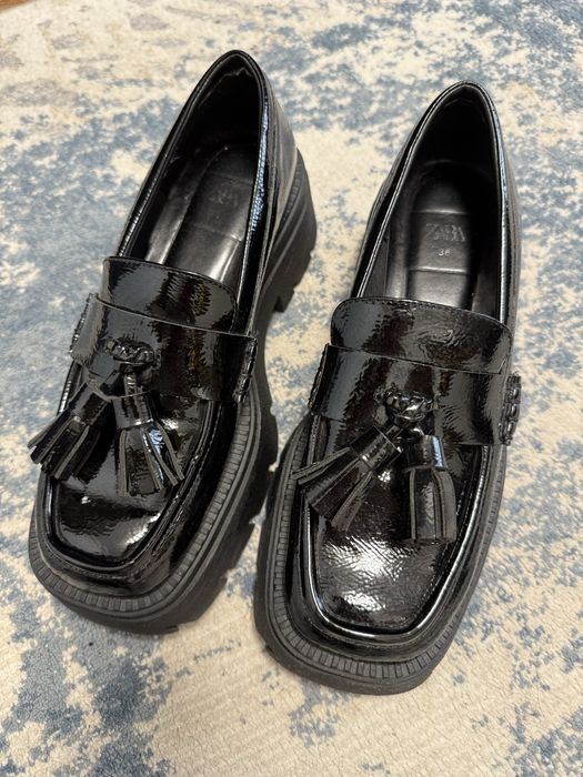 Лофери Zara на масивній підошві
