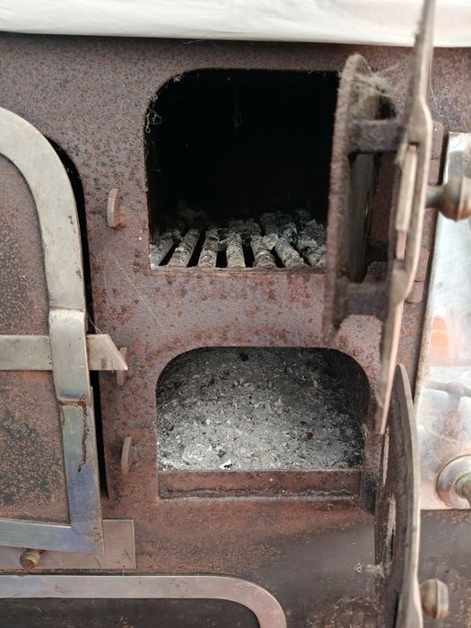 Fogão a Lenha de ferro fundido