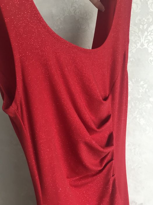 Оренда(продаж) вечірньої сукні.