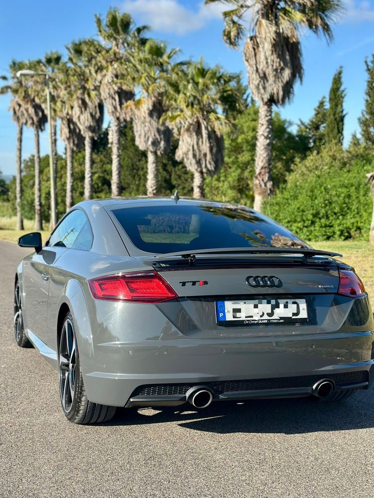 Audi TT 2.0 quattro