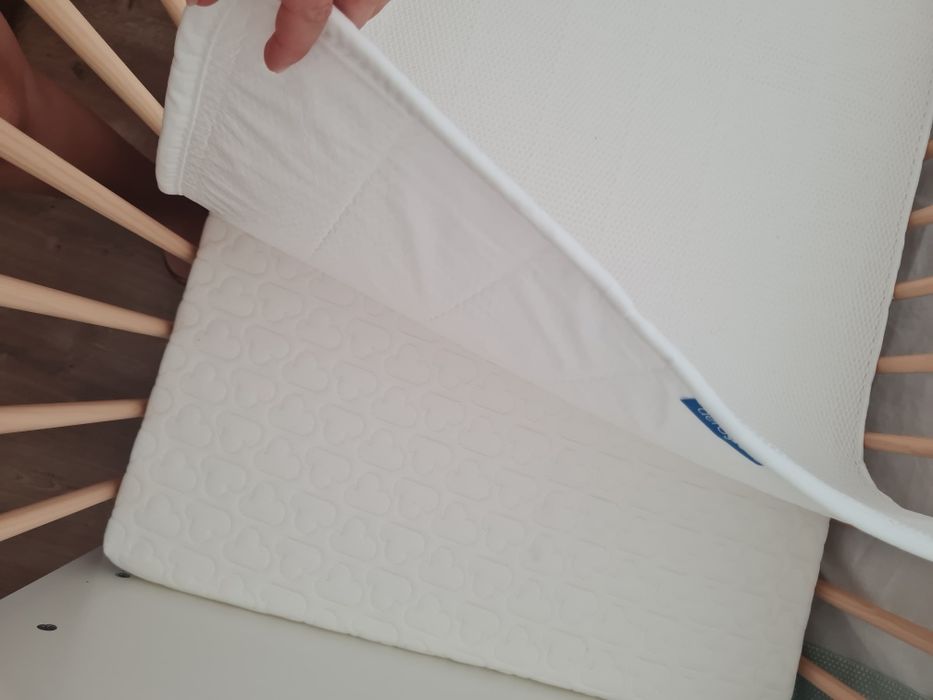 Berço Zippy 3 em 1 e colchão aerosleep
