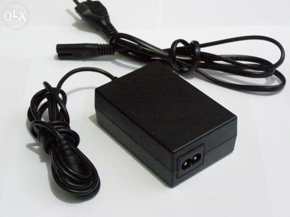 Transformador 240 AC - 5.7Vdc ..3A 17.1W