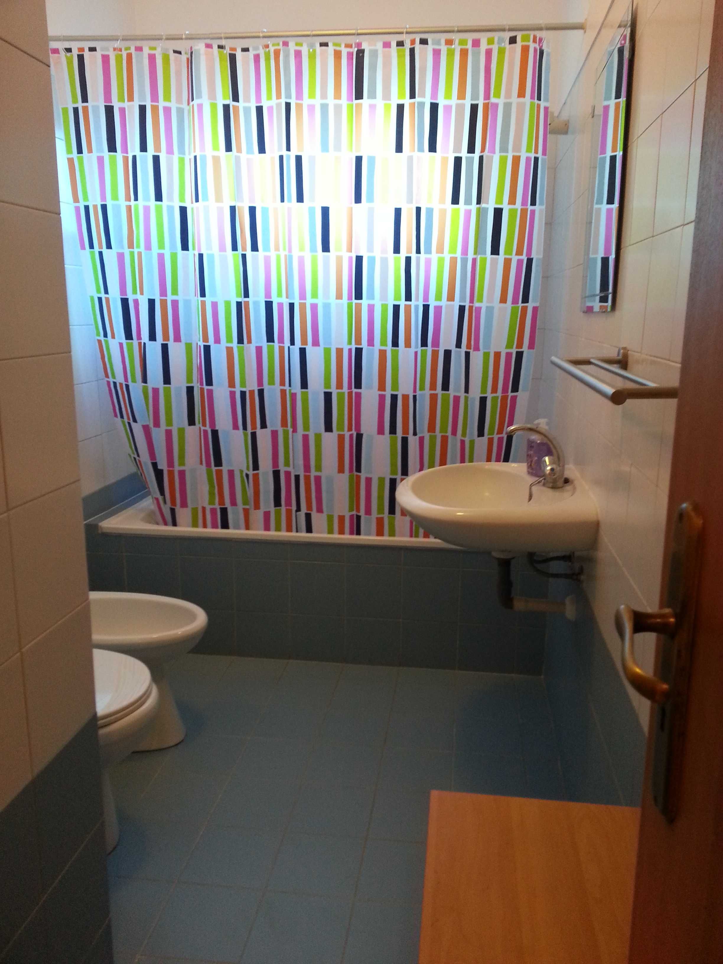 Quarto somente a ESTUDANTE