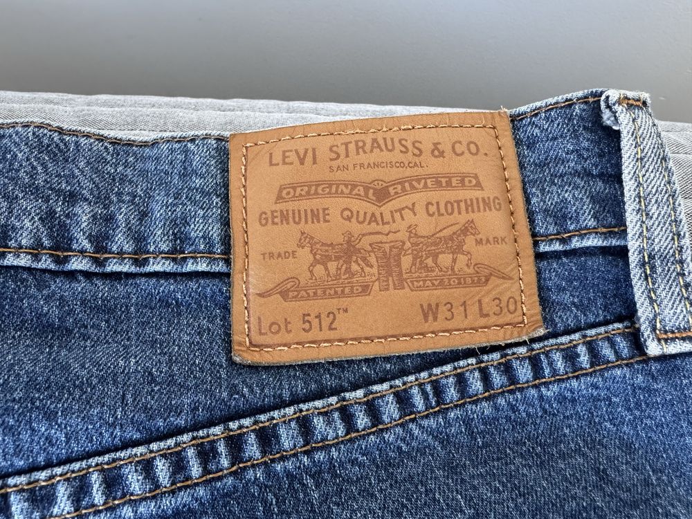 Calças Levi’s 512