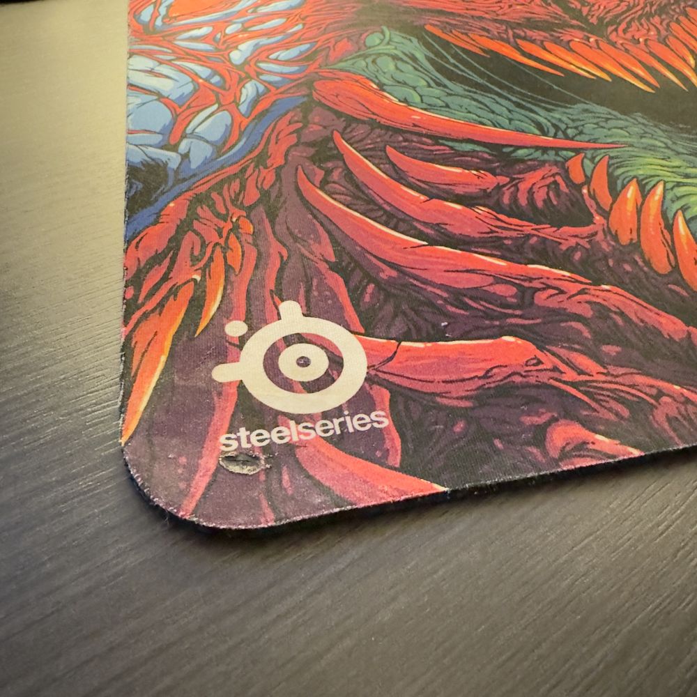 Podkładka SteelSeries QCK + CS:GO Hyperbeast Edition