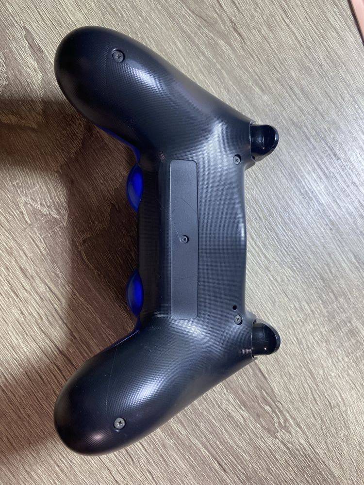 Геймпад Dual Shock 4