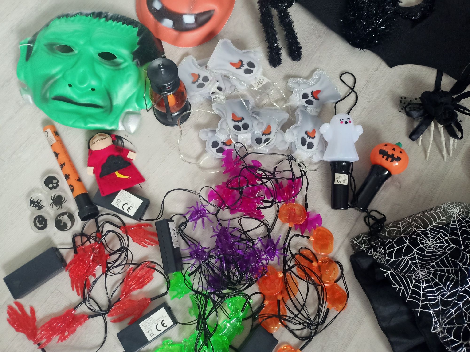 Zestaw halloween strój dekoracje oświetlenie  dynia pająk nietoperz