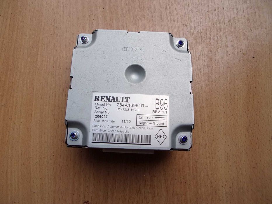 Moduł kamery cofania Renault megane III scenic 284a16951r 2008r-2016r