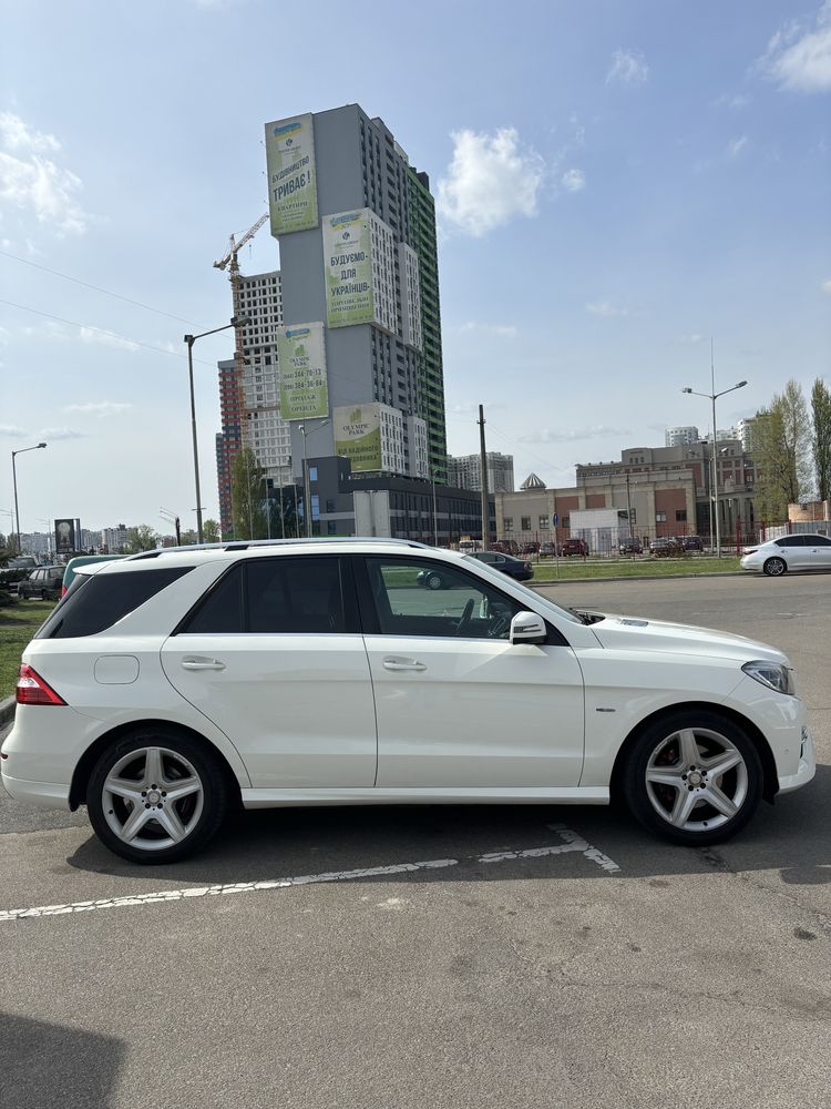 Mercedes-Benz ML250