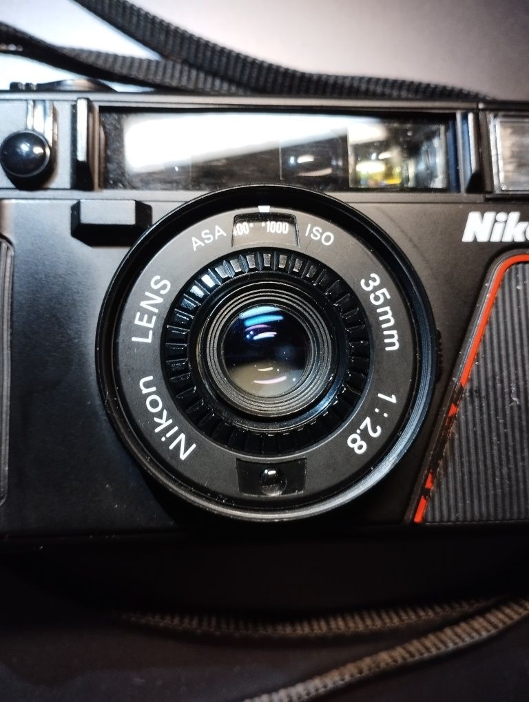 Nikon l35af (vendo ou troco)