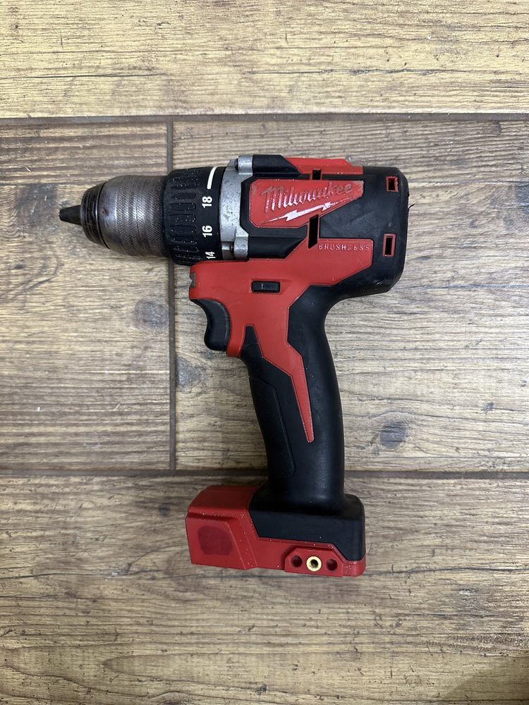 Wiertarko-wkrętarka Milwaukee M18 CBLDD - 2020