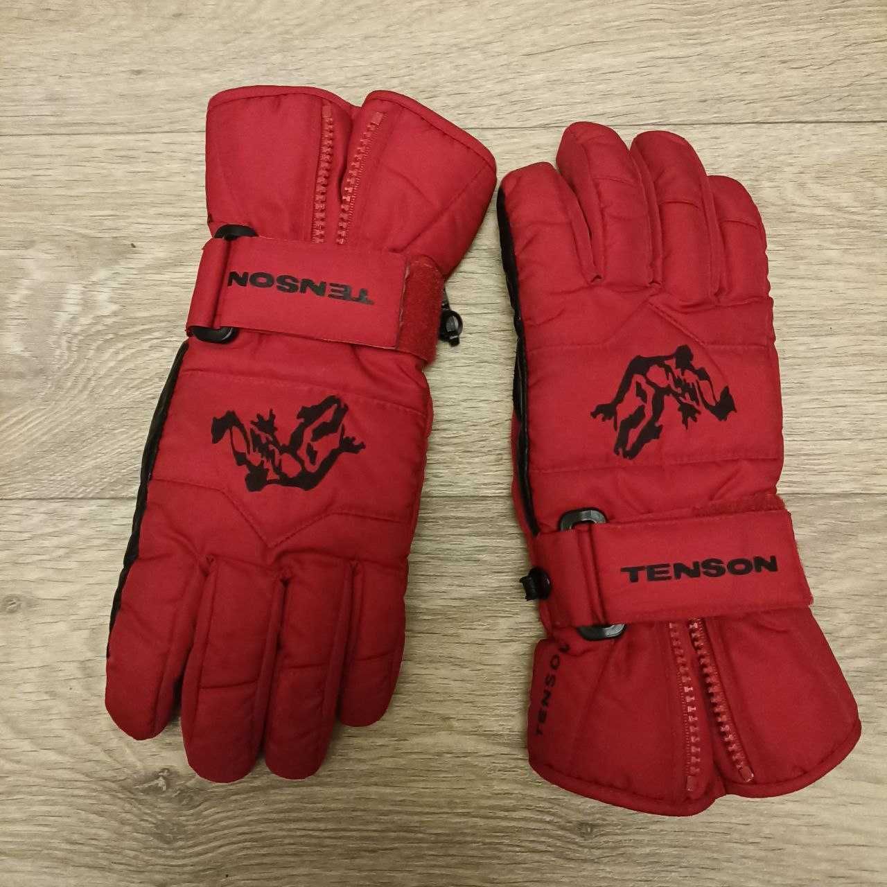 спортивні червоні рукавички з шкіряною долонню