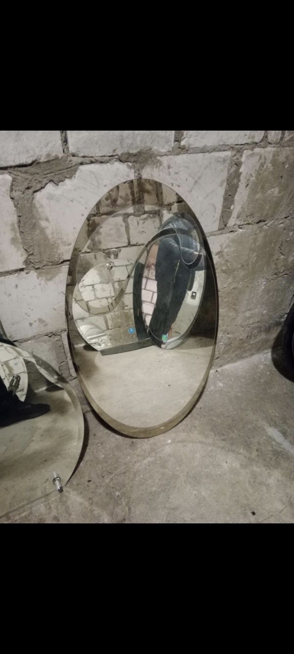 Nowe lustra łazienkowe