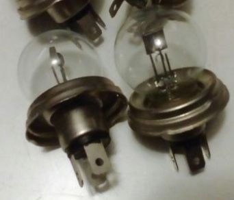 Лампы фар 12V 45/40w E2