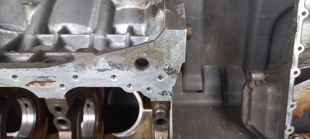 Kia блок циліндрів v6