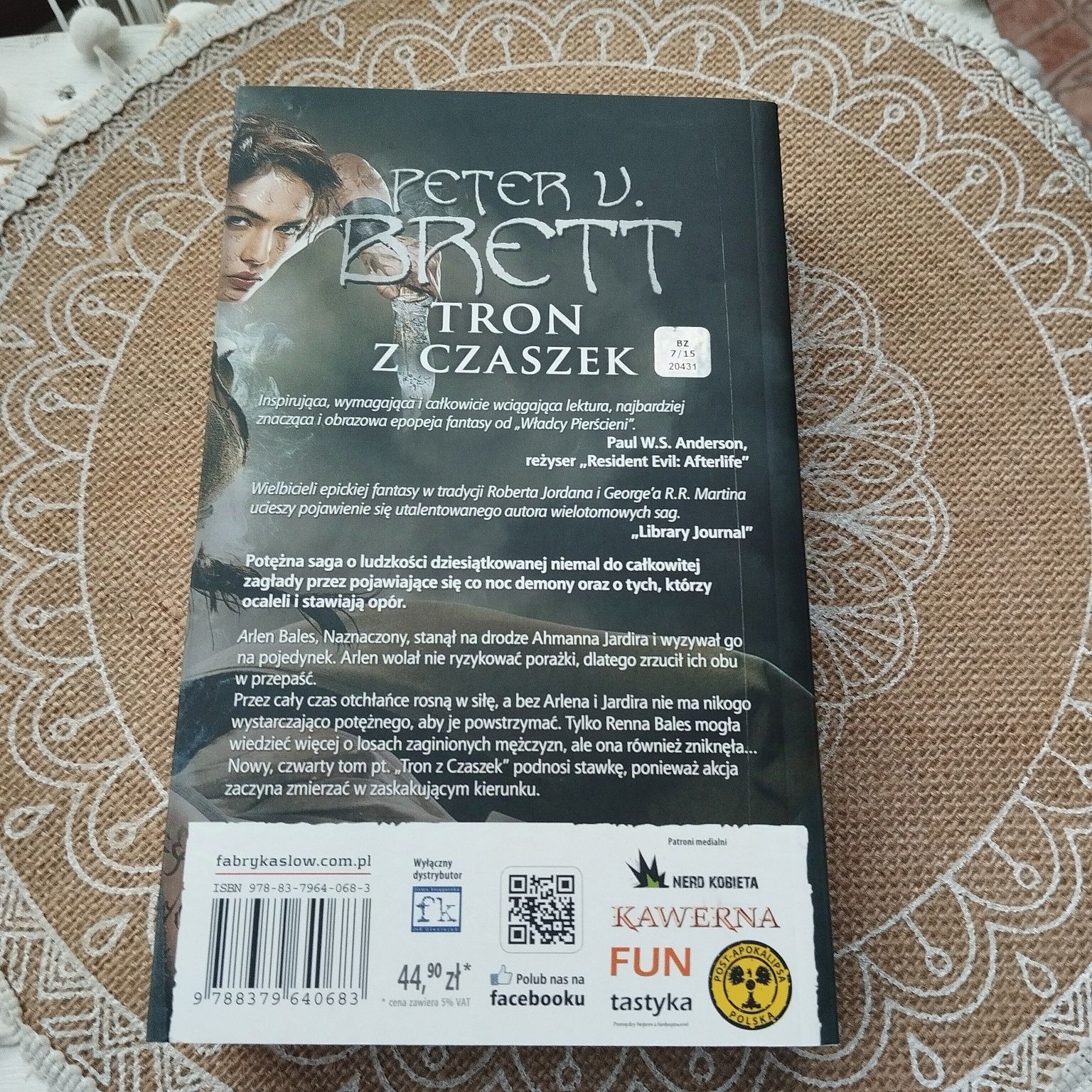 Tron z czaszek księga 1 Cykl Demoniczny Peter V. Brett