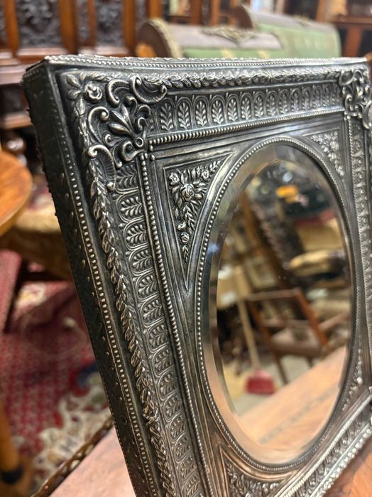 Przedwojenne lusterko