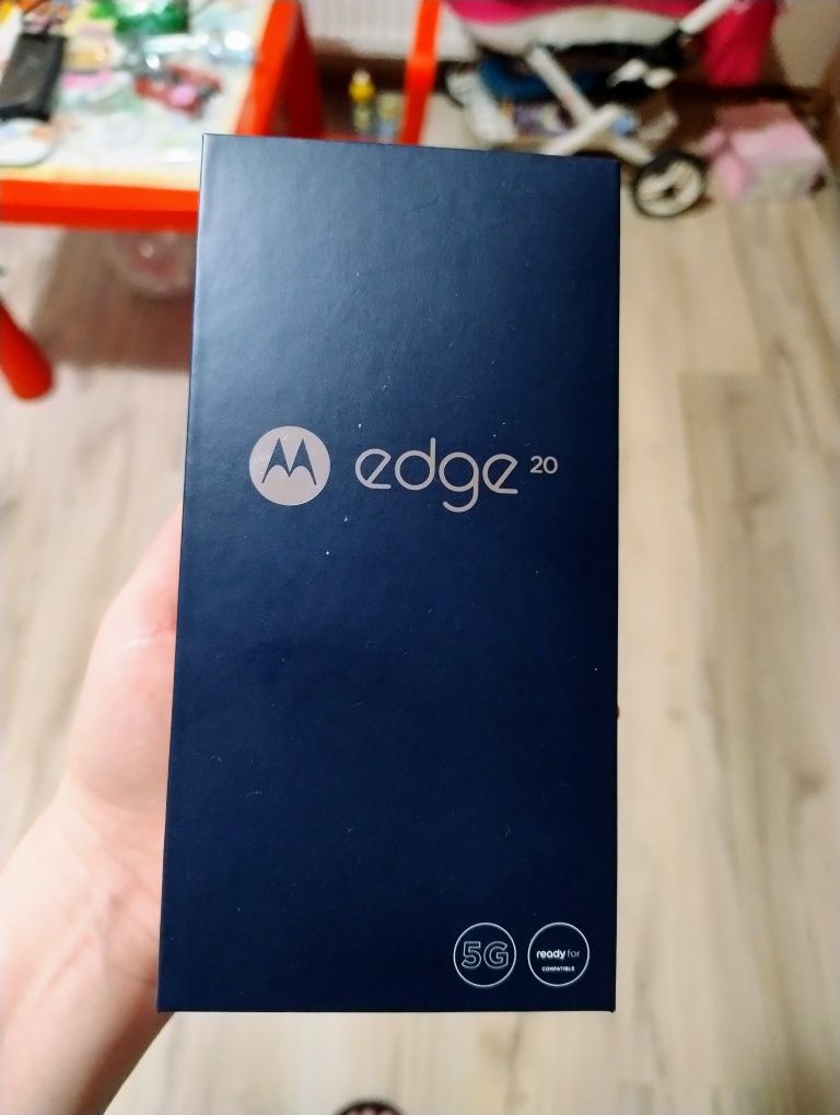 Telefon Motorola edge 20