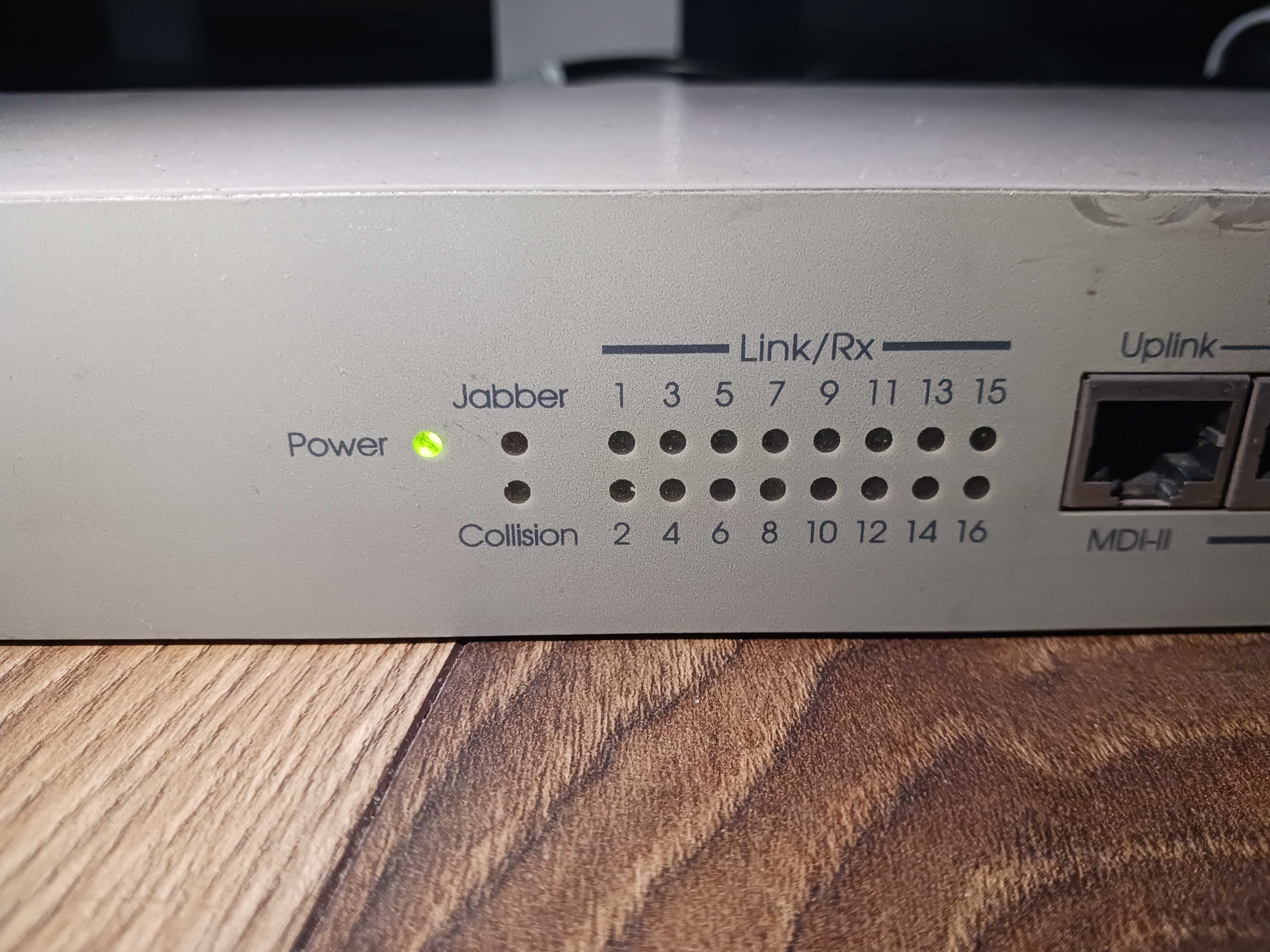 Micronet EtherFast SP260 10BASE-T EtherHub 16x switch