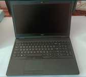 Ноутбук Dell  5570 intel SSD ddr4 full HD