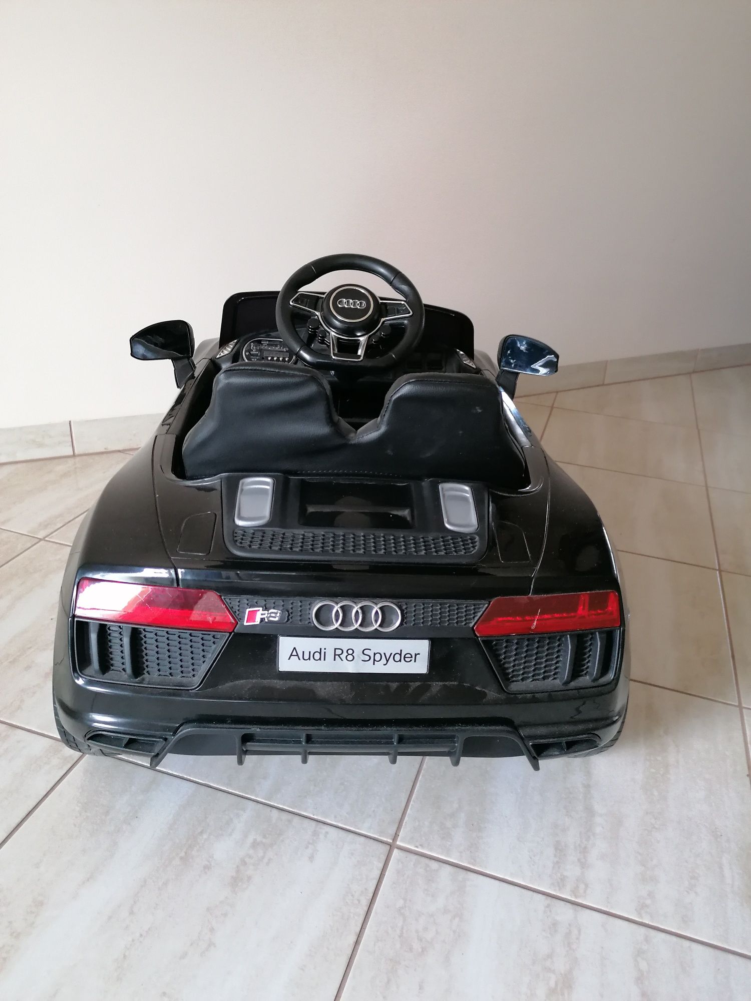 Auto elektryczne Audi R8 Spyder