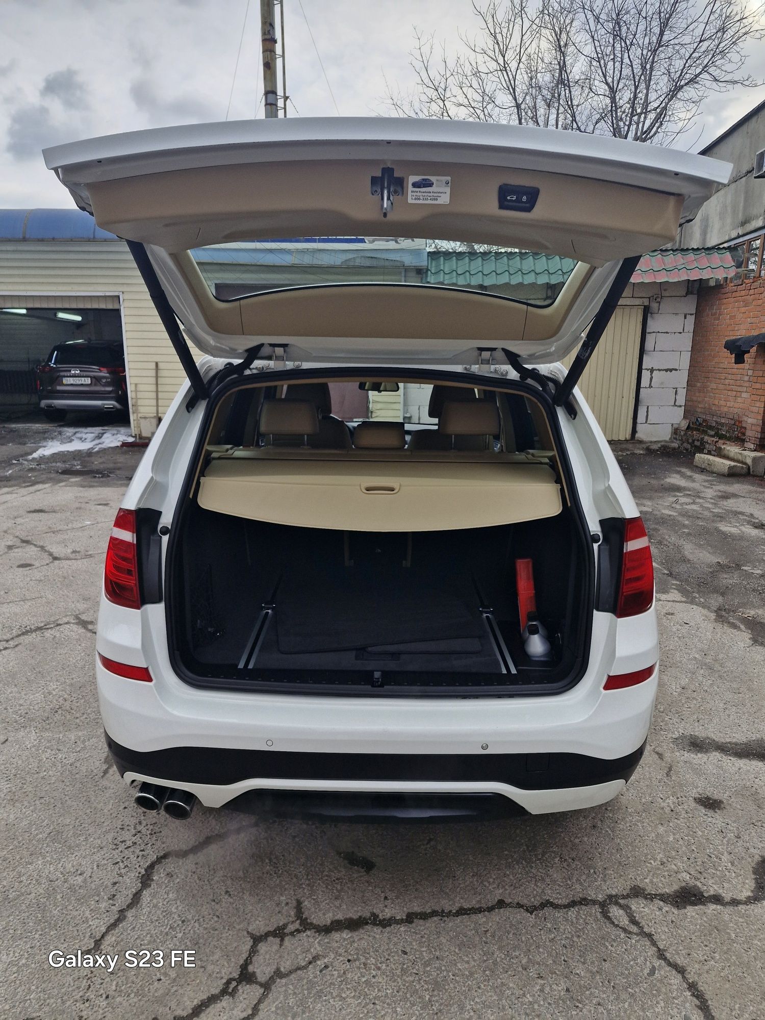 BMW x3 задній привід