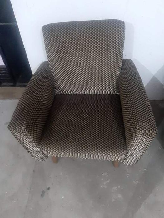 POLTRONA usada, mas em bom estado