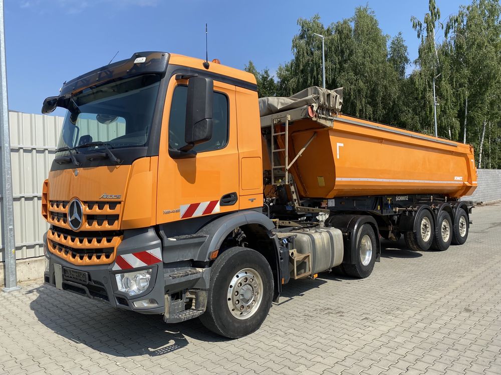 Arocs 4x4 HUD plus Schmitz wywrotka stal