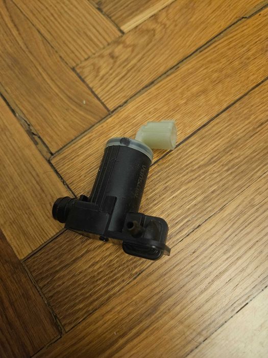 Насос омивача передній mazda cx30