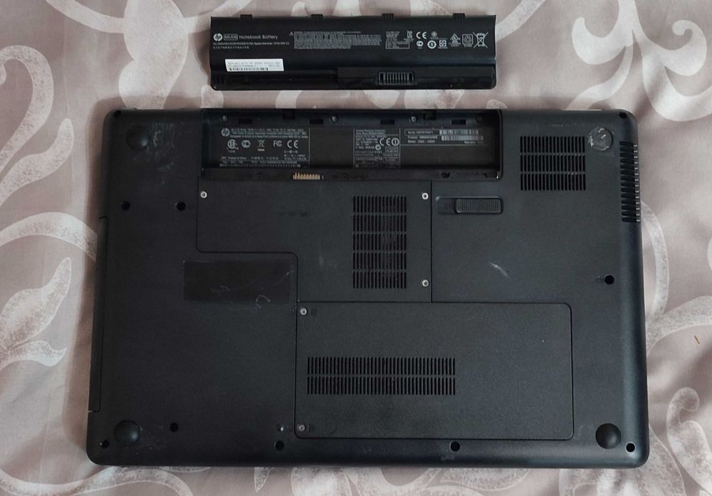 HP Compaq Presario CQ56