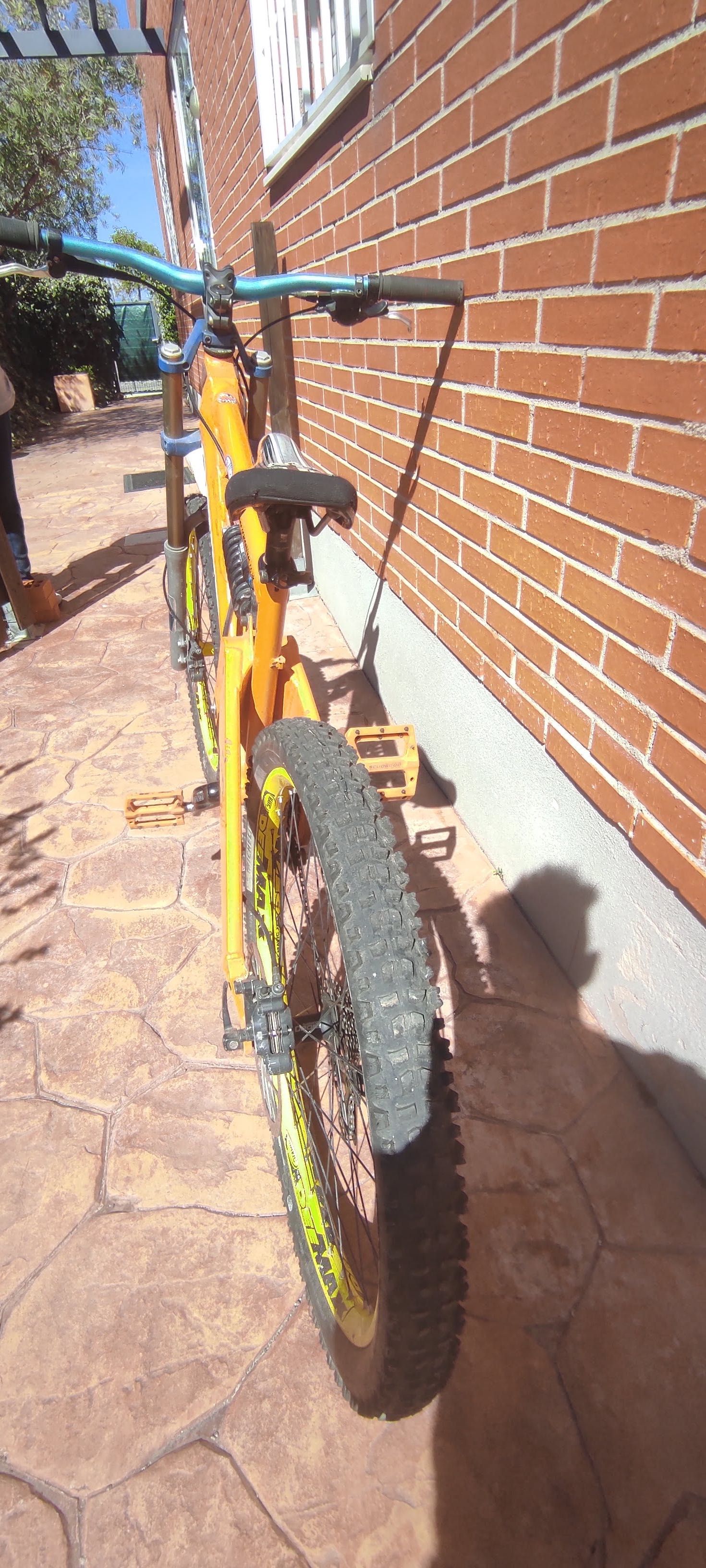 bicicleta  orange 223