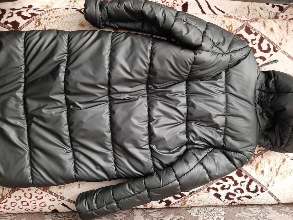 Зимове пальто на дівчинку