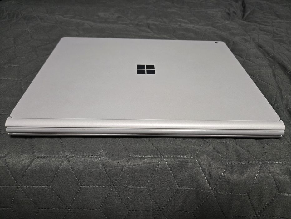 Ноутбук-планшет Microsoft surface book, ідеальний стан, вражаючий 2K