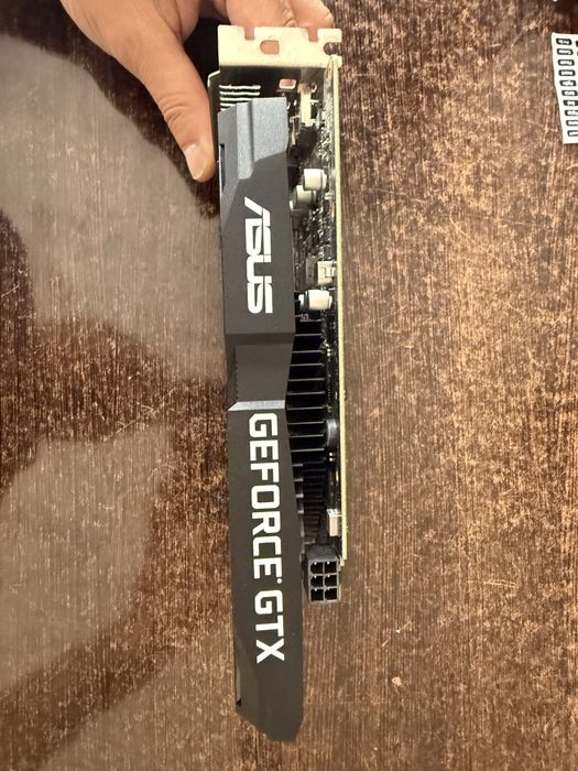 Placa grafica nvidia 1650 4gb