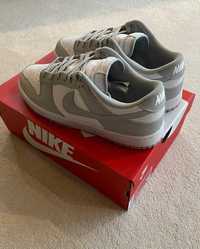 Nike Dunk Low grey