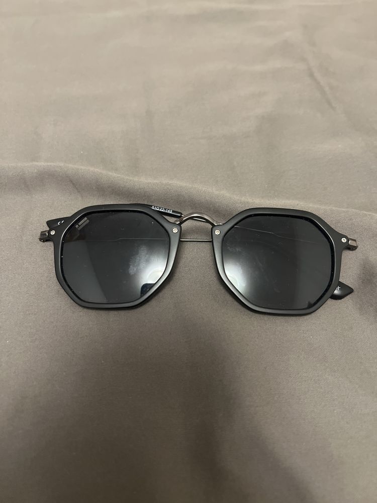 Oculos escuros D.Franklin