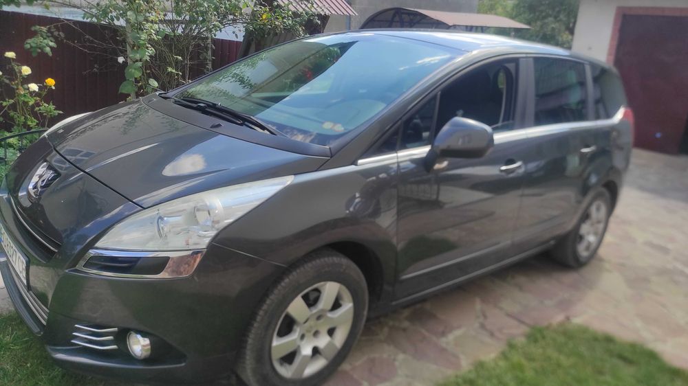 Peugeot 5008 2010