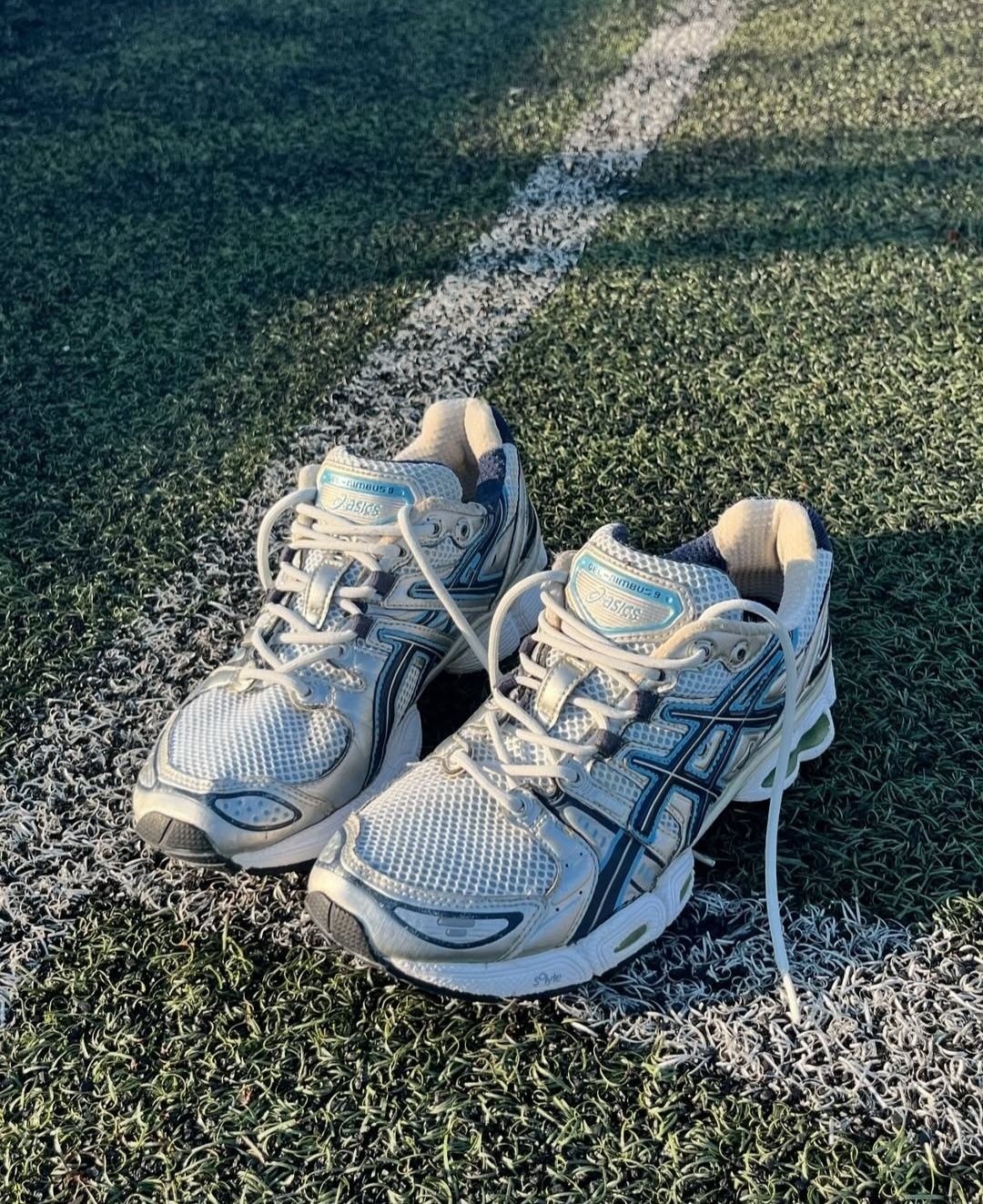 кросівки Asics,оригінал