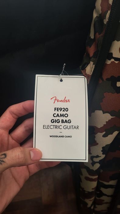 Sire Larry Carlton S7 +Fender Gigbag