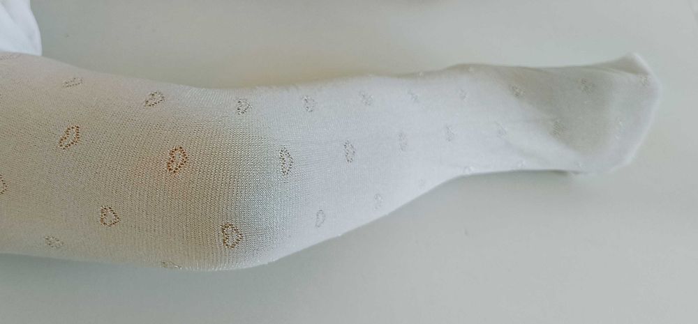 Bella Calze rajstopki białe serduszka rozmiar 6-12 miesięcy