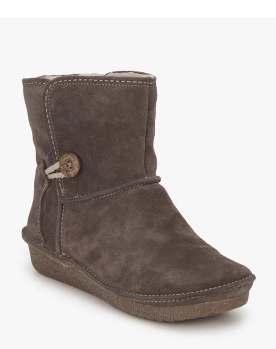 Жіночі,зимові чоботи "Clarks Lima Caprice"