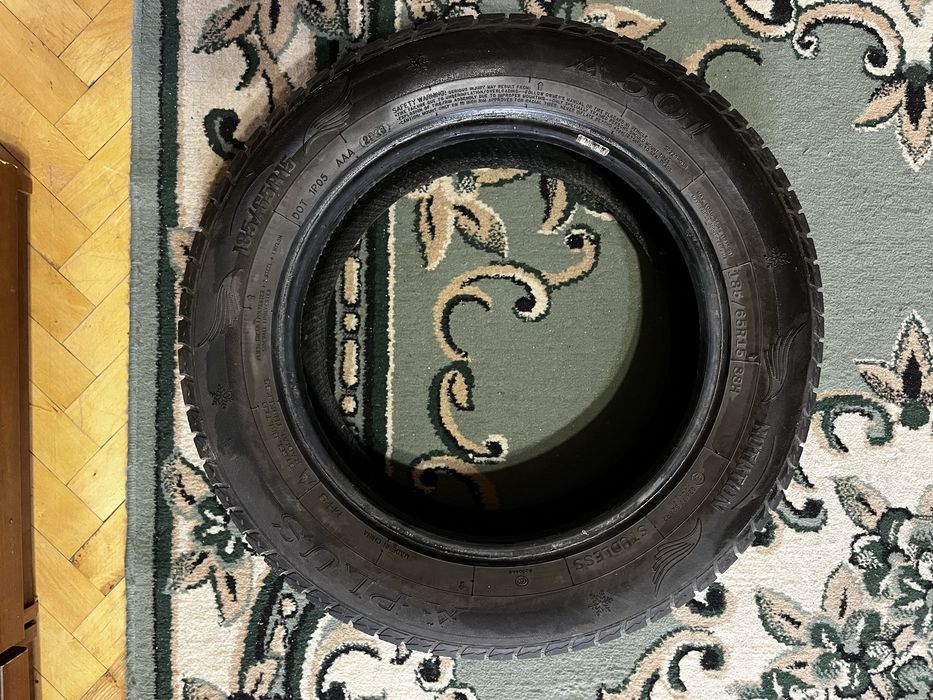 Резина зимова 185/65R15 4 штуки