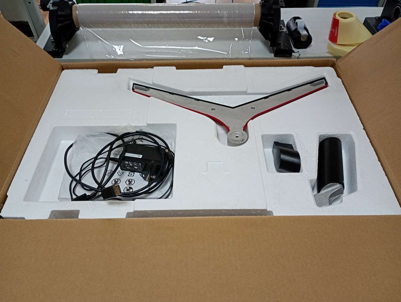 Monitor LG 27GN800P-B