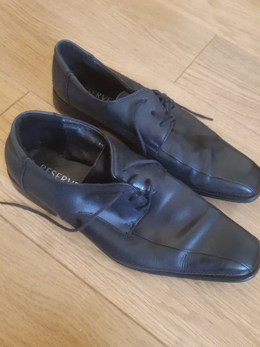 Czarne wiązane wizytowe skórzane buty męskie okazjonalne Reserv