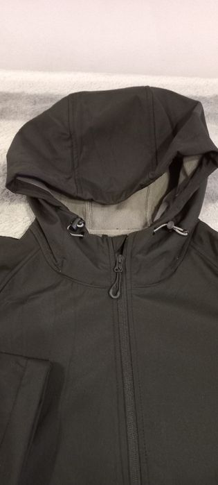 Kurtka męska  z kapturem  Softshell XXL lub XL czarna lub szara