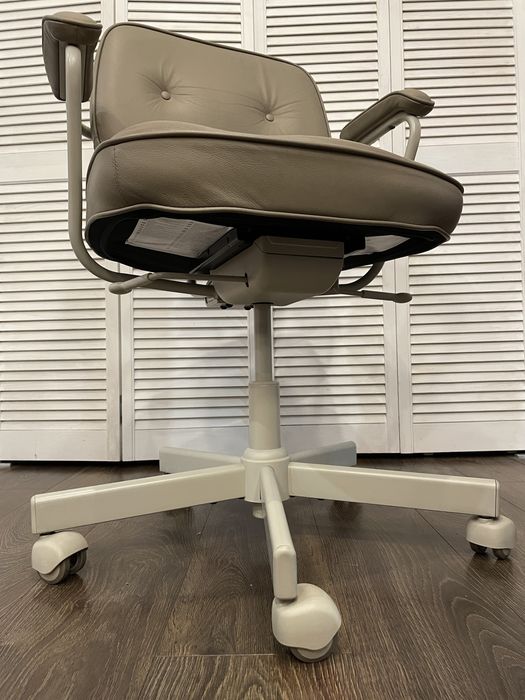 Krzesło IKEA ALEFJALL biurowe