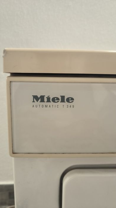 Máquina de Secar Roupa Miele