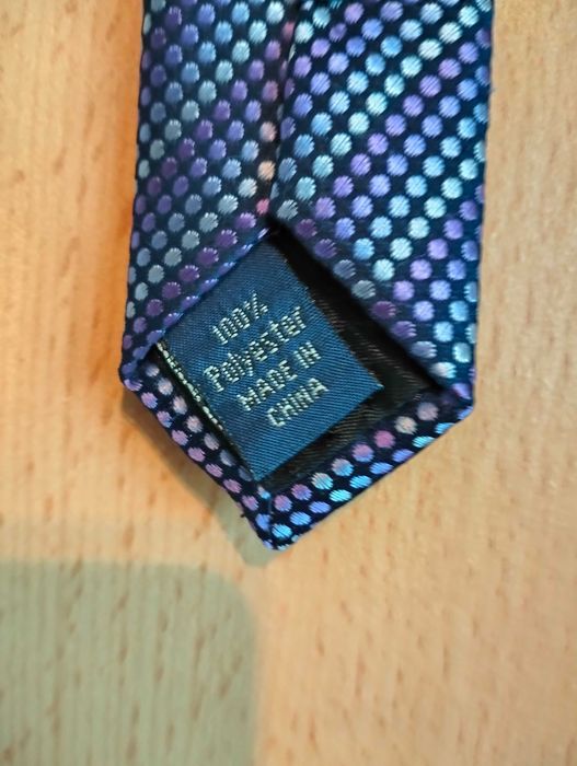 Krawat męski używany